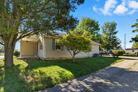 Tiny photo for 219 Sycamore Street, Washington Court House, OH 43160 (MLS # 225037659)