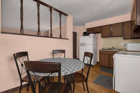Tiny photo for 5690 Beechcroft Road B #B, Columbus, OH 43229 (MLS # 226023986)