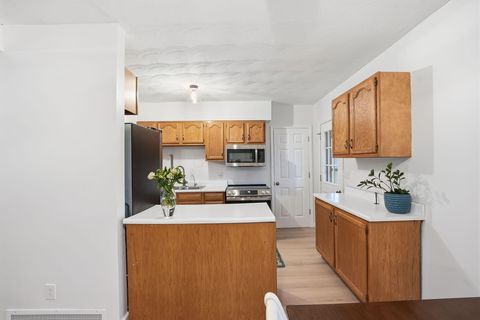 Tiny photo for 5607 Babbitt Road, New Albany, OH 43054 (MLS # 226007298)