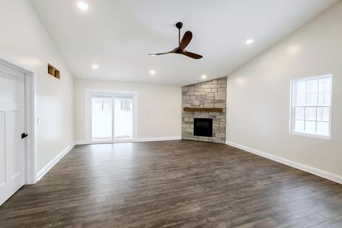 Tiny photo for 48 Mcintosh Court, Howard, OH 43028 (MLS # 225044812)