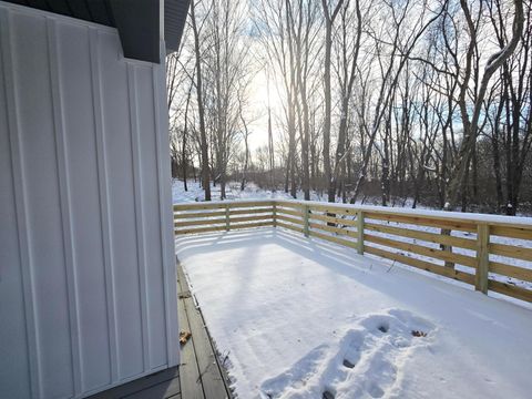 Tiny photo for 48 Mcintosh Court, Howard, OH 43028 (MLS # 225044812)