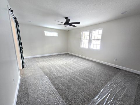 Tiny photo for 48 Mcintosh Court, Howard, OH 43028 (MLS # 225044812)