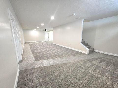 Tiny photo for 48 Mcintosh Court, Howard, OH 43028 (MLS # 225044812)