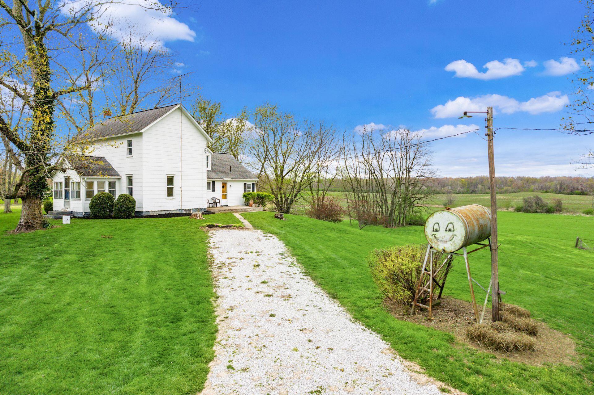3526 Blacks Road, Hebron, Ohio image 2