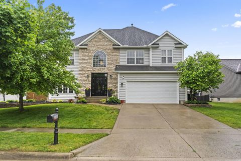 Photo of 2363 Ziner Circle N, Grove City, OH 43123 (MLS # 226013806)