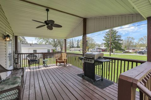 Photo of 2782 E High Street, Newark, OH 43055 (MLS # 226012366)