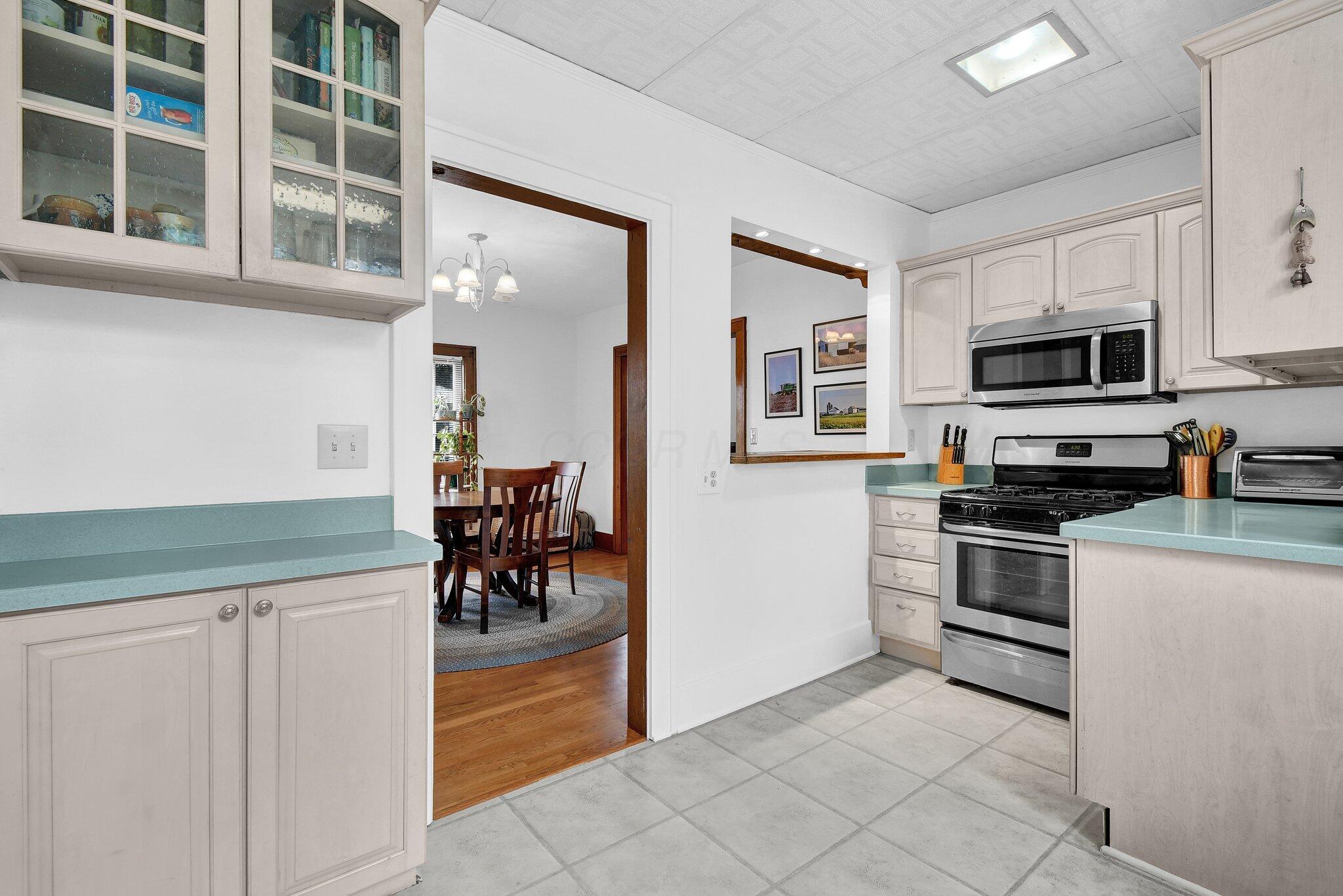 433 W Maple Street, Granville, Ohio image 11