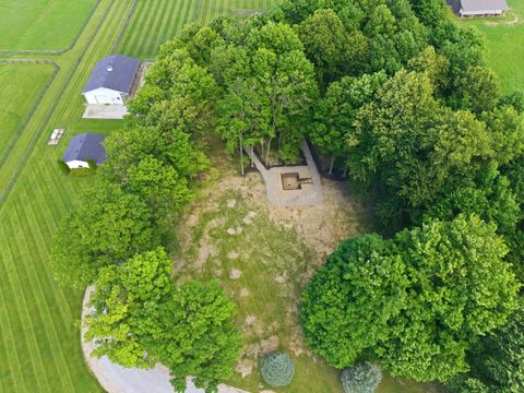 Tiny photo for 15050 Croton Road, Centerburg, OH 43011 (MLS # 226023980)