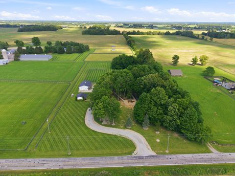 Tiny photo for 15050 Croton Road, Centerburg, OH 43011 (MLS # 226023980)