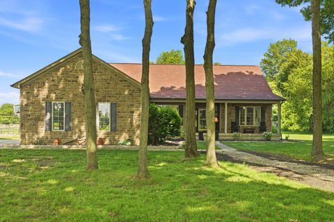 Tiny photo for 15050 Croton Road, Centerburg, OH 43011 (MLS # 226023980)