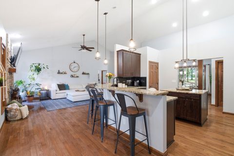 Tiny photo for 15050 Croton Road, Centerburg, OH 43011 (MLS # 226023980)