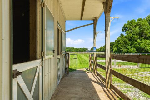 Tiny photo for 15050 Croton Road, Centerburg, OH 43011 (MLS # 226023980)