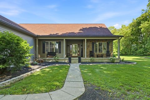 Tiny photo for 15050 Croton Road, Centerburg, OH 43011 (MLS # 226023980)
