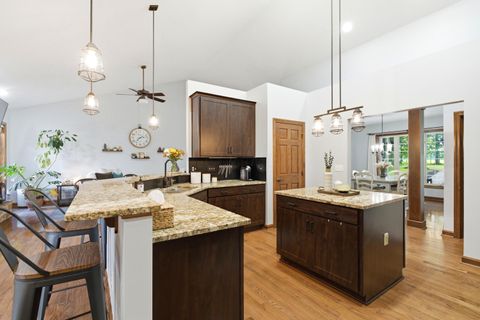 Tiny photo for 15050 Croton Road, Centerburg, OH 43011 (MLS # 226023980)