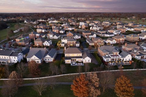 Tiny photo for 6975 Hanbys Loop, New Albany, OH 43054 (MLS # 226005288)