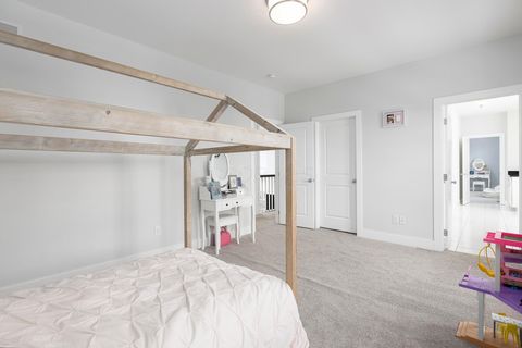 Tiny photo for 6975 Hanbys Loop, New Albany, OH 43054 (MLS # 226005288)