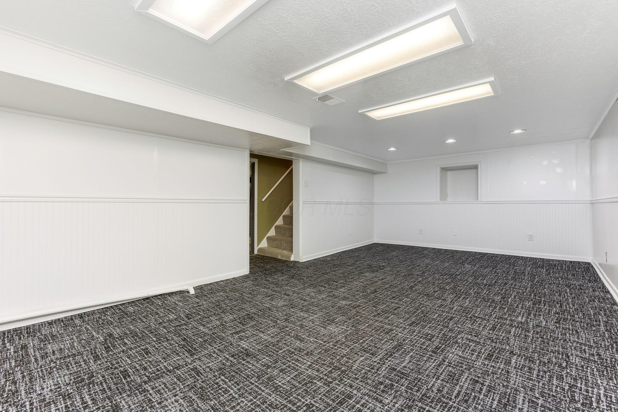 1738 W Chestnut Street, Lancaster, Ohio image 39