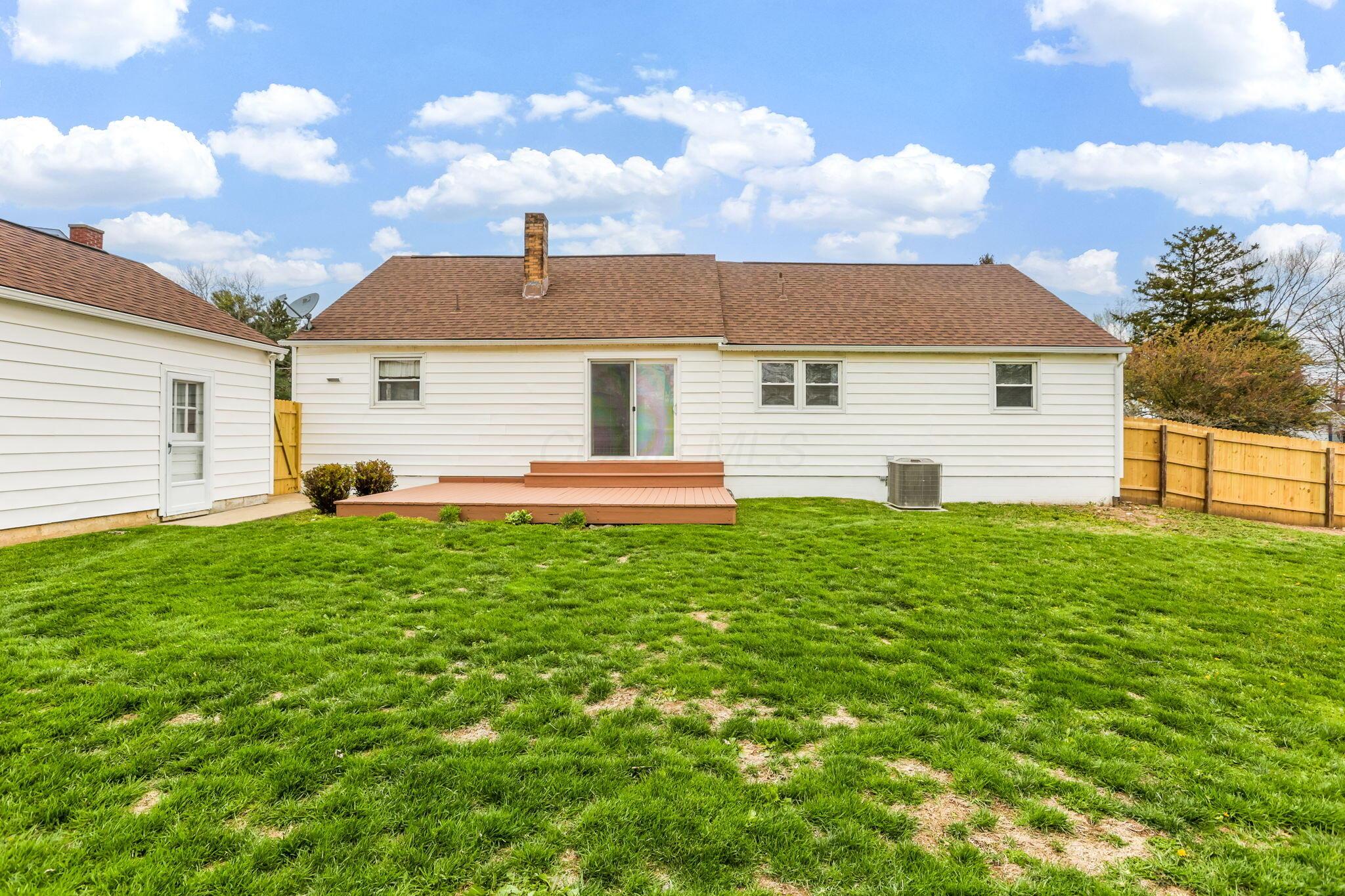 1738 W Chestnut Street, Lancaster, Ohio image 50