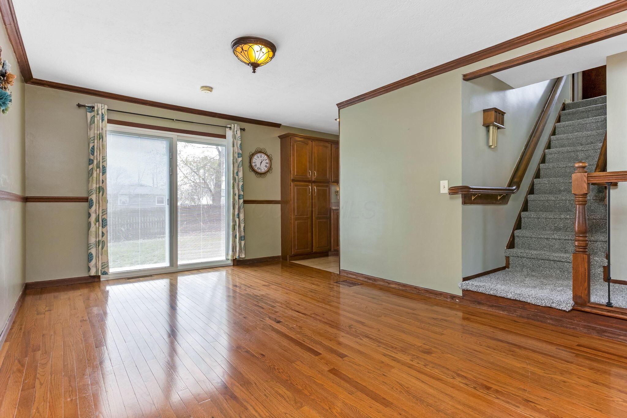 1738 W Chestnut Street, Lancaster, Ohio image 11