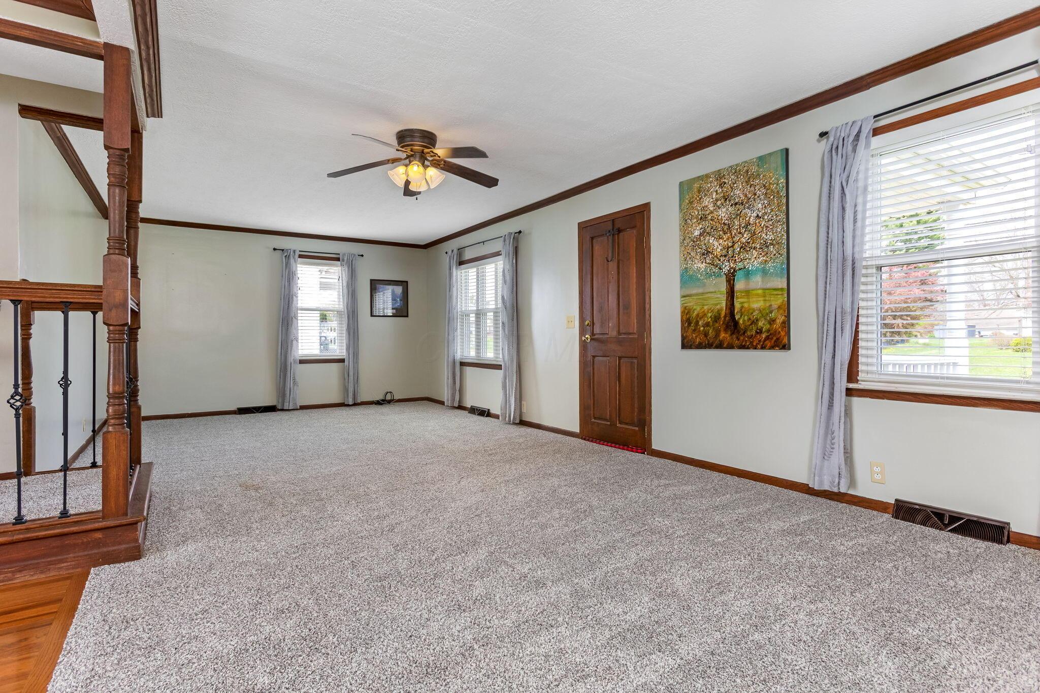 1738 W Chestnut Street, Lancaster, Ohio image 8