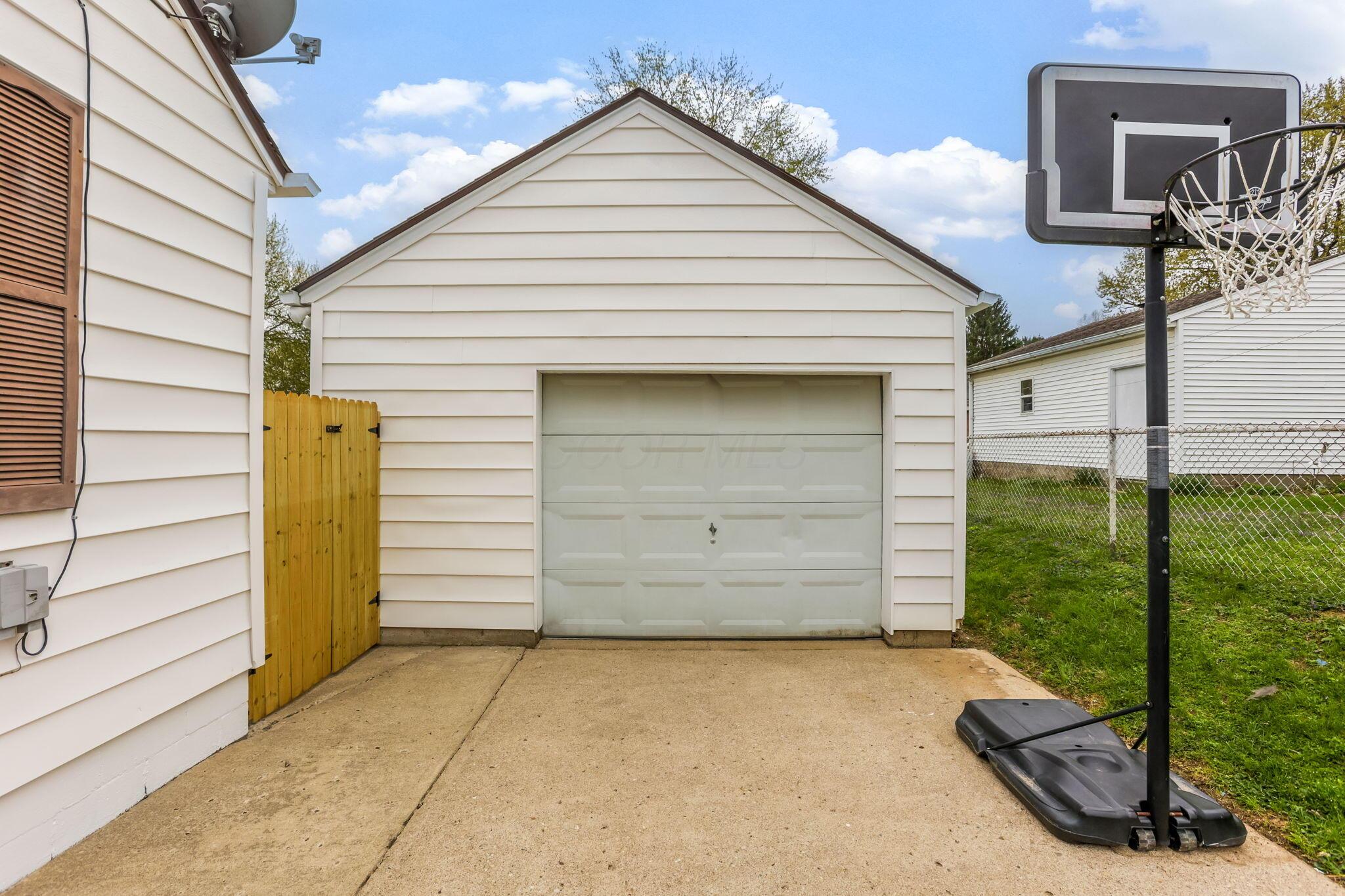 1738 W Chestnut Street, Lancaster, Ohio image 45