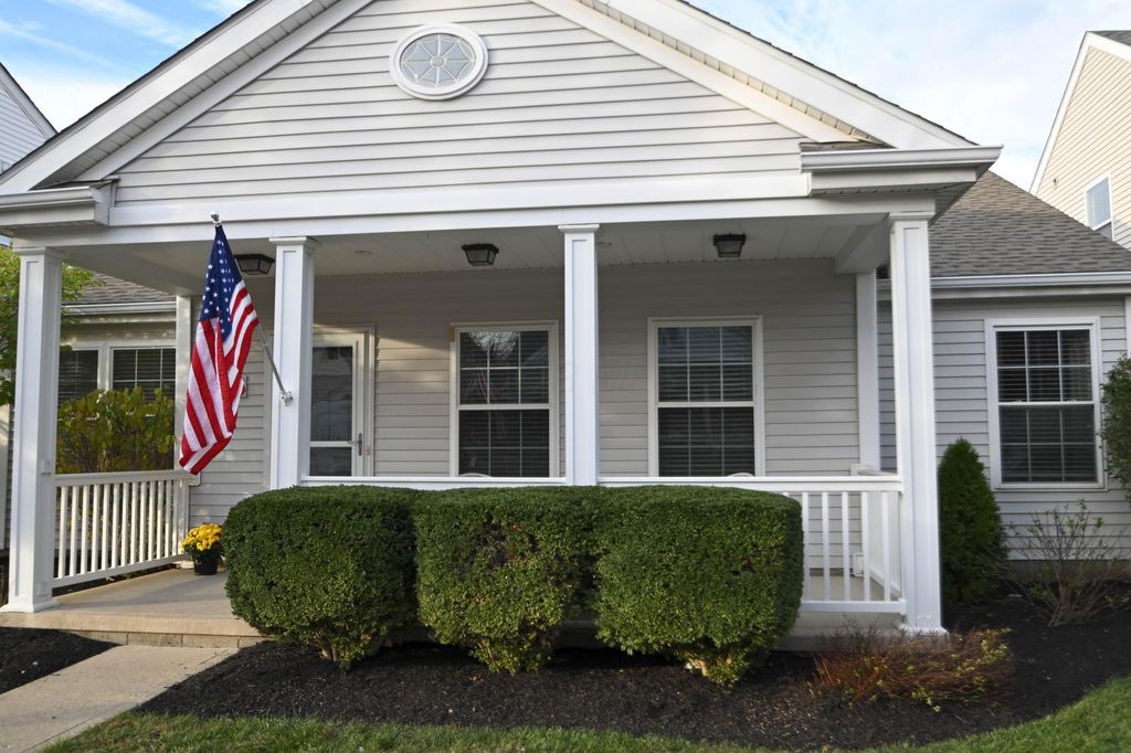 Photo of 7234 Normanton Drive, New Albany, OH 43054 (MLS # 225041304)