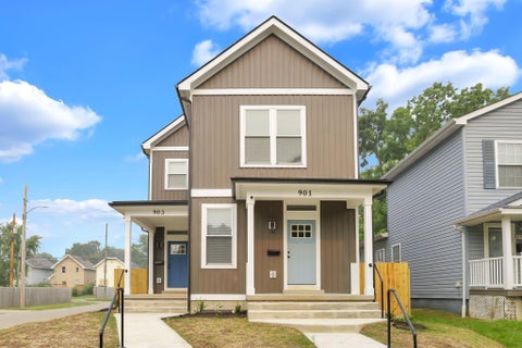 Photo of 901 Miller Avenue, Columbus, OH 43206 (MLS # 226027111)