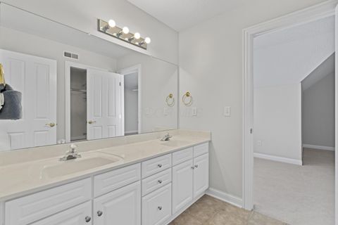 Tiny photo for 2022 Lake Shore Drive, Columbus, OH 43204 (MLS # 226003498)