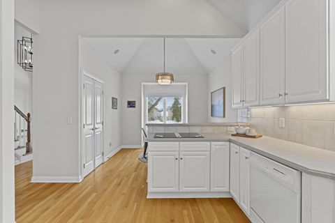 Tiny photo for 2022 Lake Shore Drive, Columbus, OH 43204 (MLS # 226003498)