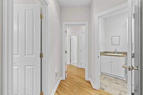 Tiny photo for 2022 Lake Shore Drive, Columbus, OH 43204 (MLS # 226003498)