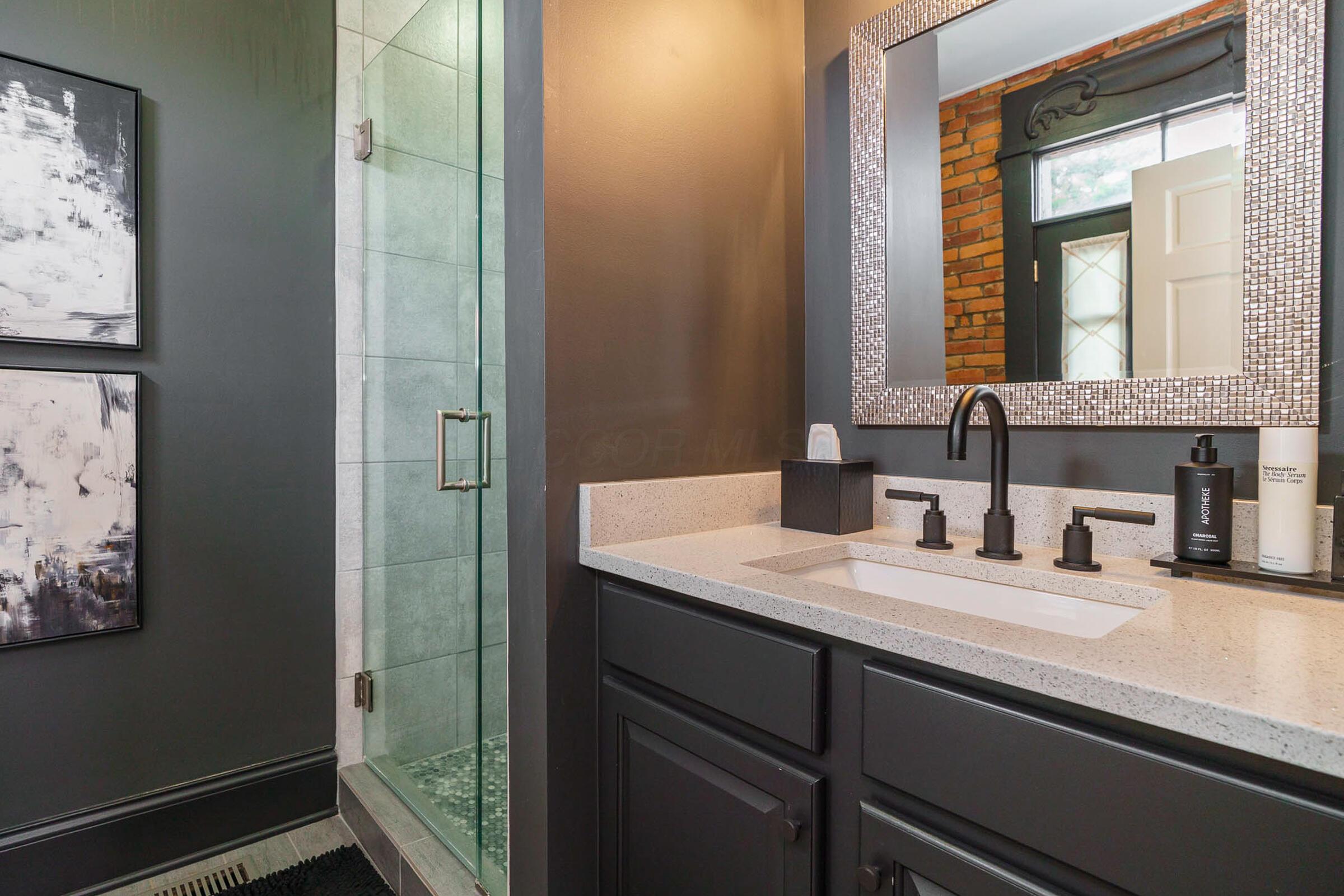 596 S 6th Street, Columbus, Ohio image 33