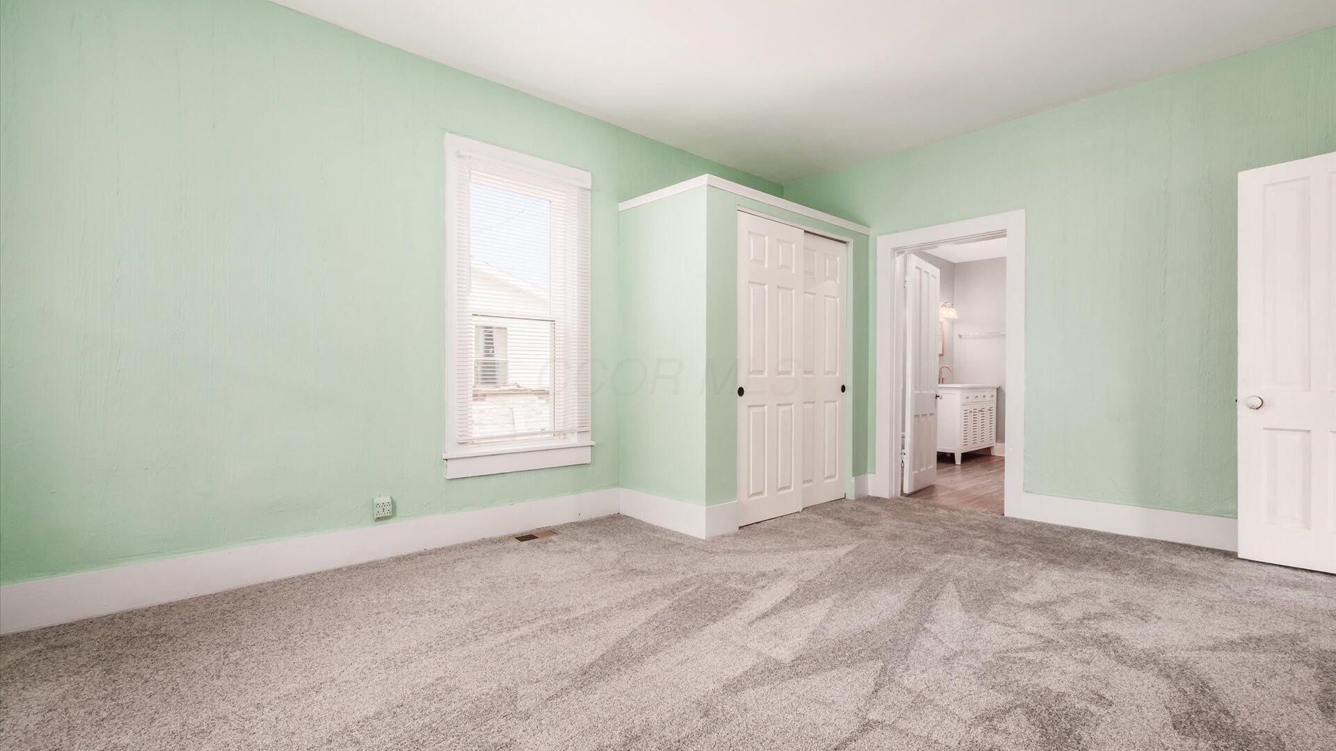 64 W Harrison Street, Newark, Ohio image 9