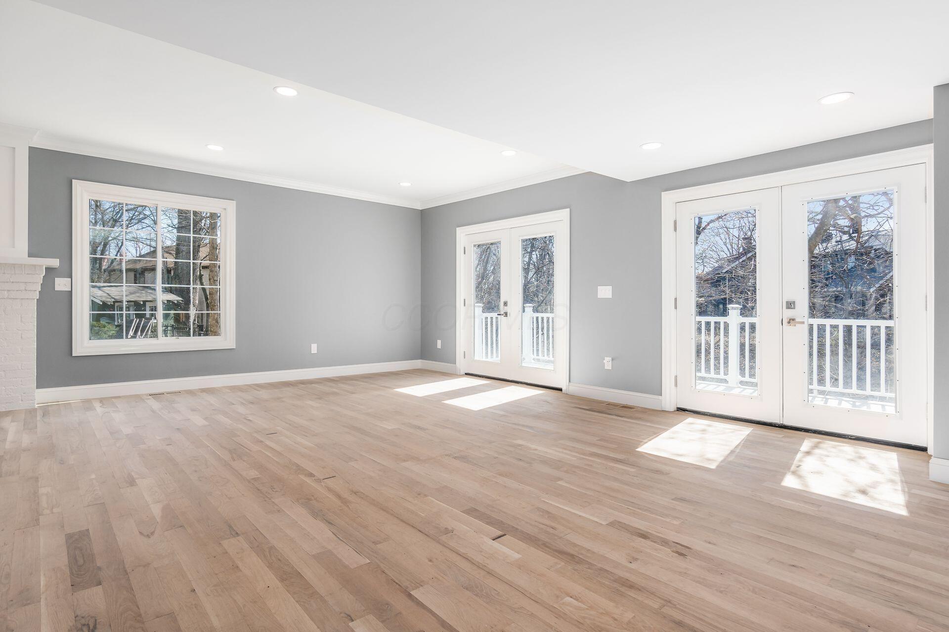 415 Glen Echo Circle, Columbus, Ohio image 17