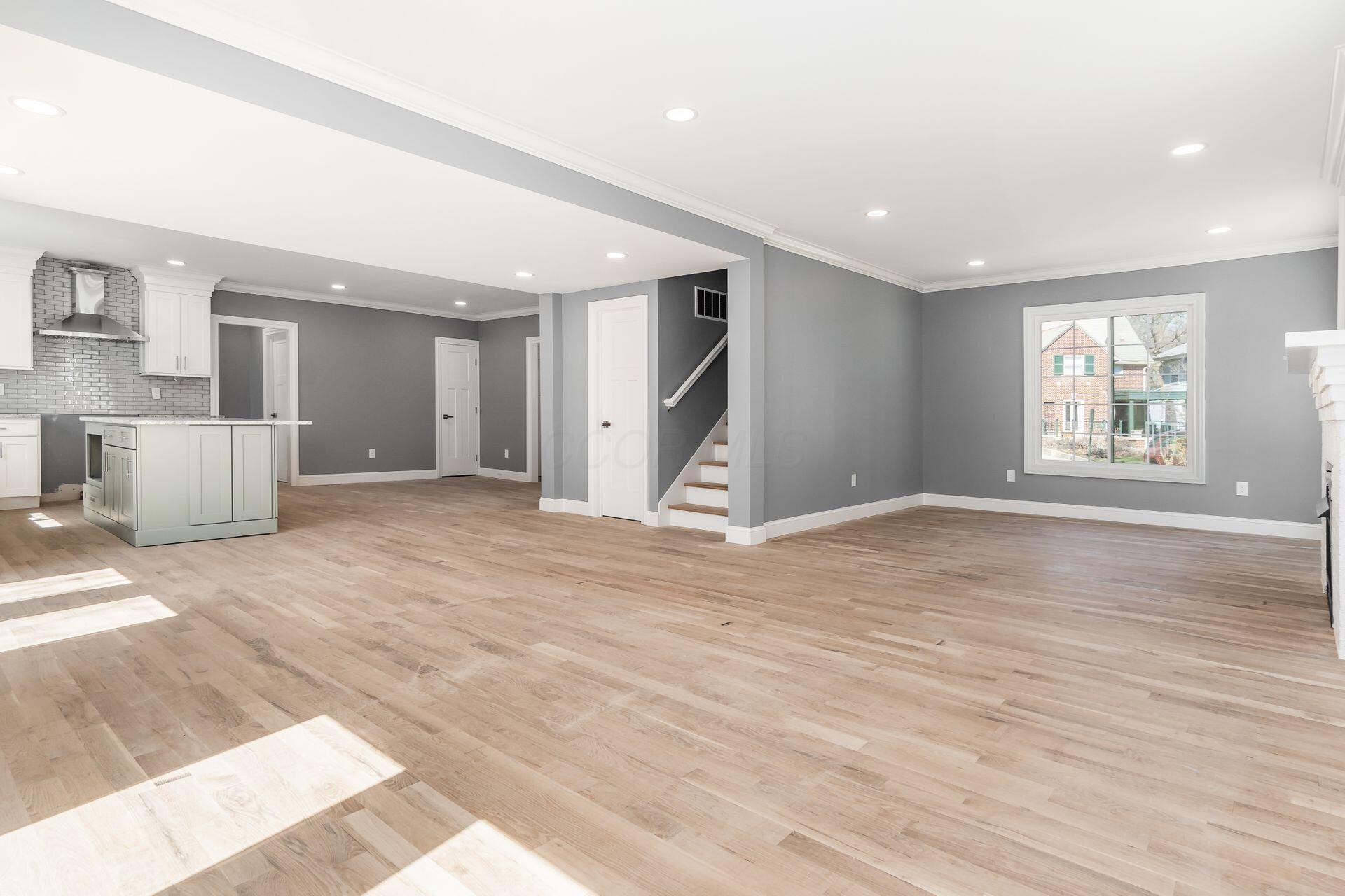 415 Glen Echo Circle, Columbus, Ohio image 20