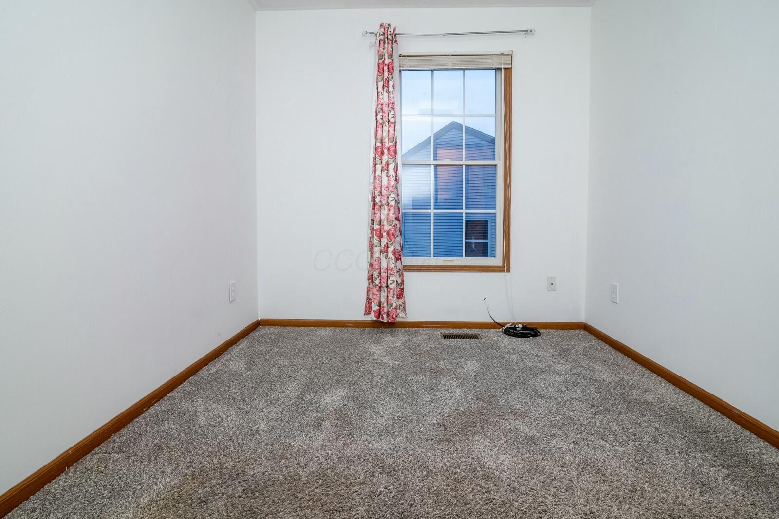 2120 Widding Road, Grove City, Ohio image 36