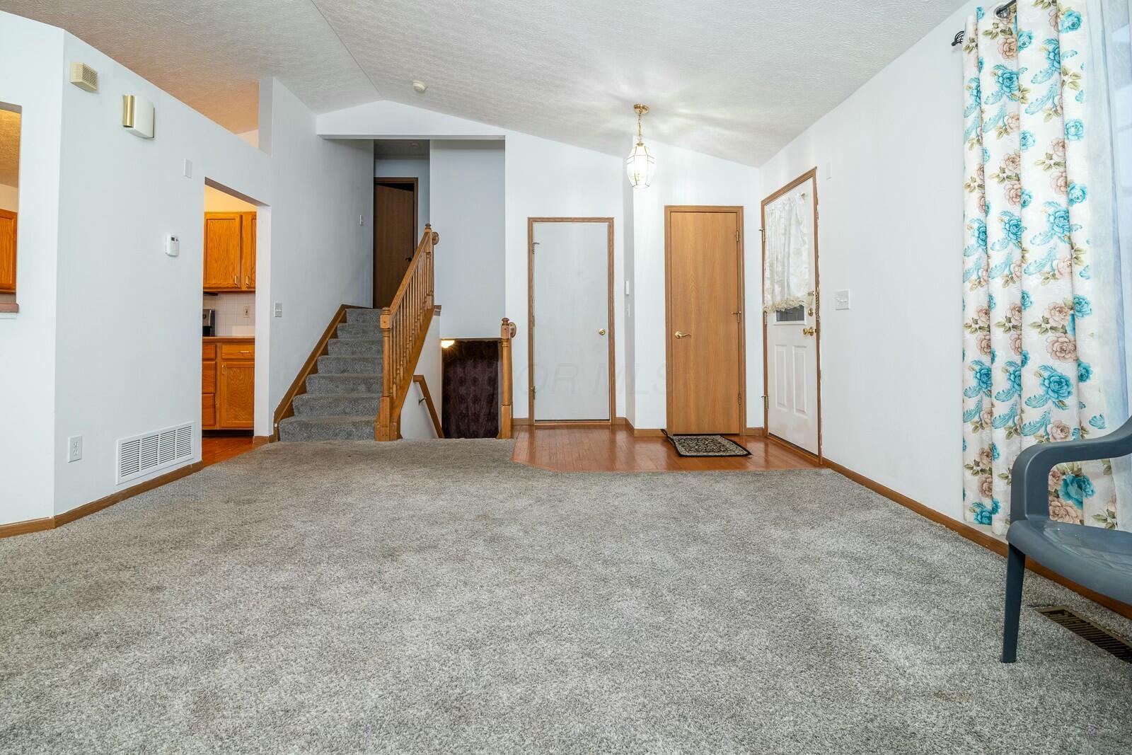 2120 Widding Road, Grove City, Ohio image 26