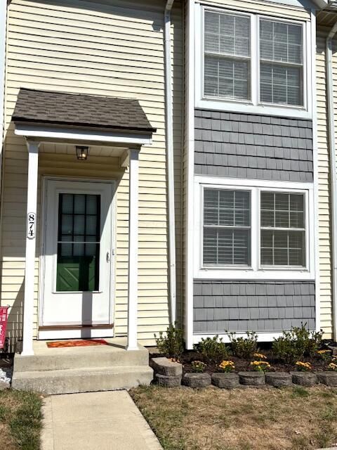 Tiny photo for 874 Sheldrake Court 21C #21C, Columbus, OH 43085 (MLS # 225037772)