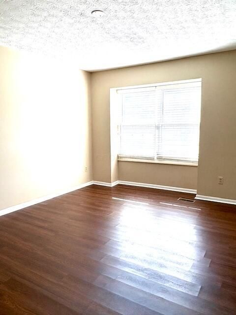 Tiny photo for 874 Sheldrake Court 21C #21C, Columbus, OH 43085 (MLS # 225037772)