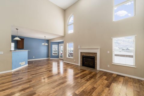 Tiny photo for 173 Mannaseh Drive E, Granville, OH 43023 (MLS # 225044638)