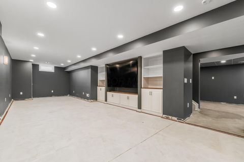 Tiny photo for 173 Mannaseh Drive E, Granville, OH 43023 (MLS # 225044638)