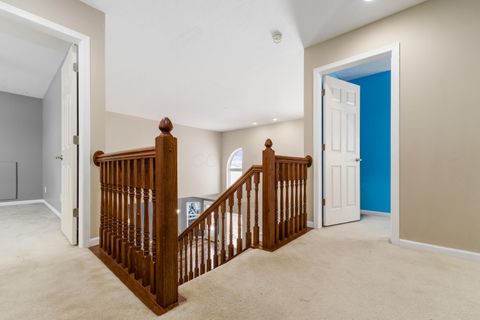 Tiny photo for 173 Mannaseh Drive E, Granville, OH 43023 (MLS # 225044638)