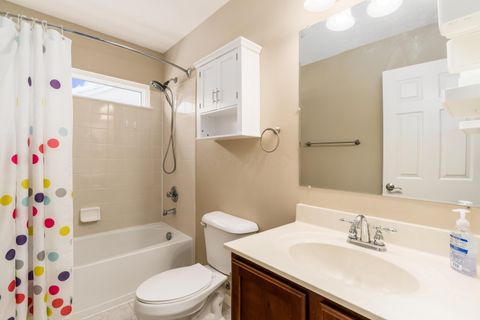 Tiny photo for 173 Mannaseh Drive E, Granville, OH 43023 (MLS # 225044638)