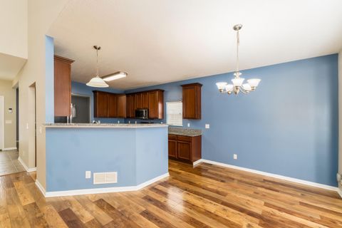 Tiny photo for 173 Mannaseh Drive E, Granville, OH 43023 (MLS # 225044638)