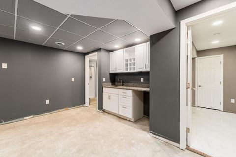 Tiny photo for 173 Mannaseh Drive E, Granville, OH 43023 (MLS # 225044638)