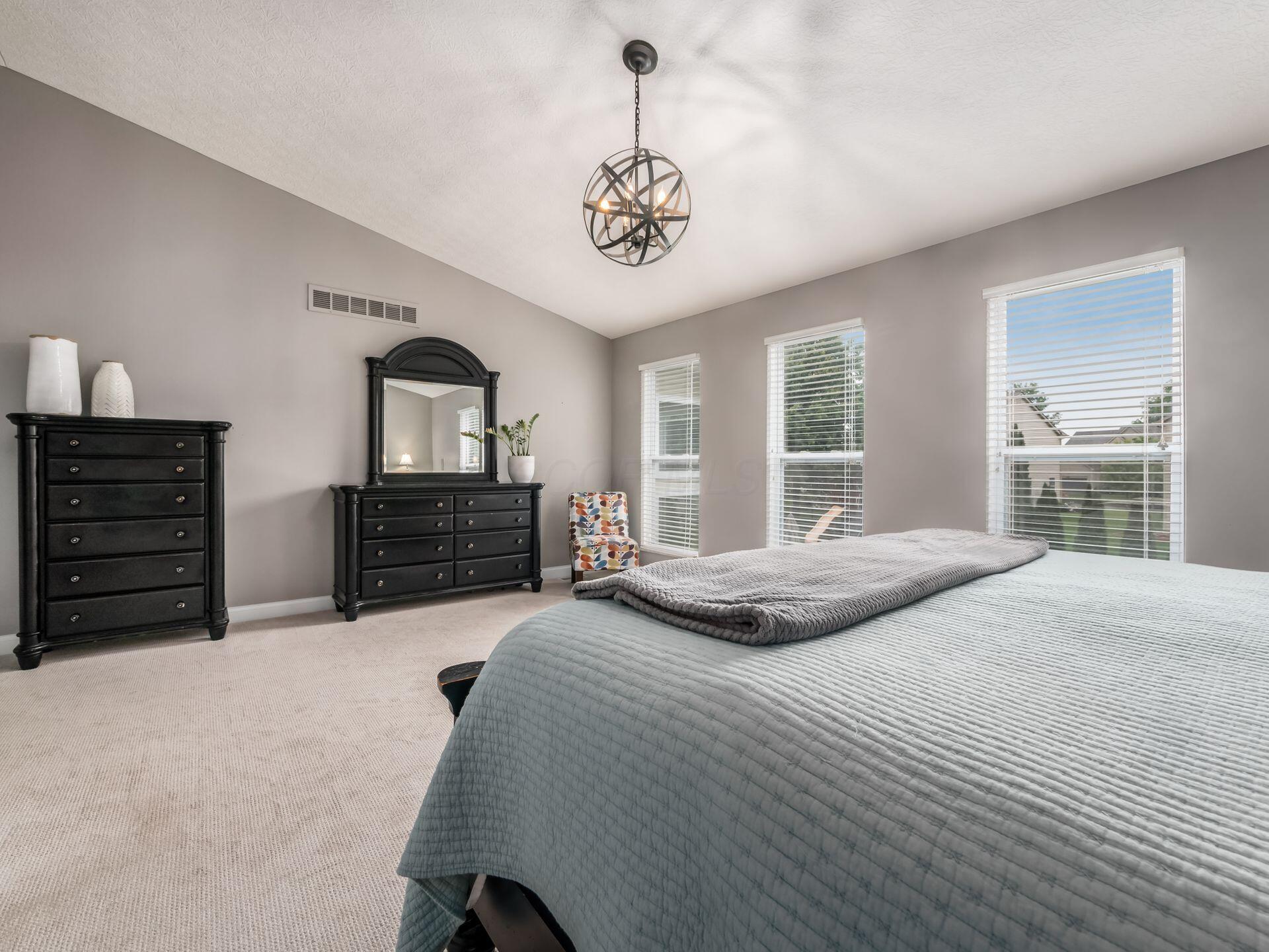 10680 Brettridge Drive, Powell, Ohio image 28