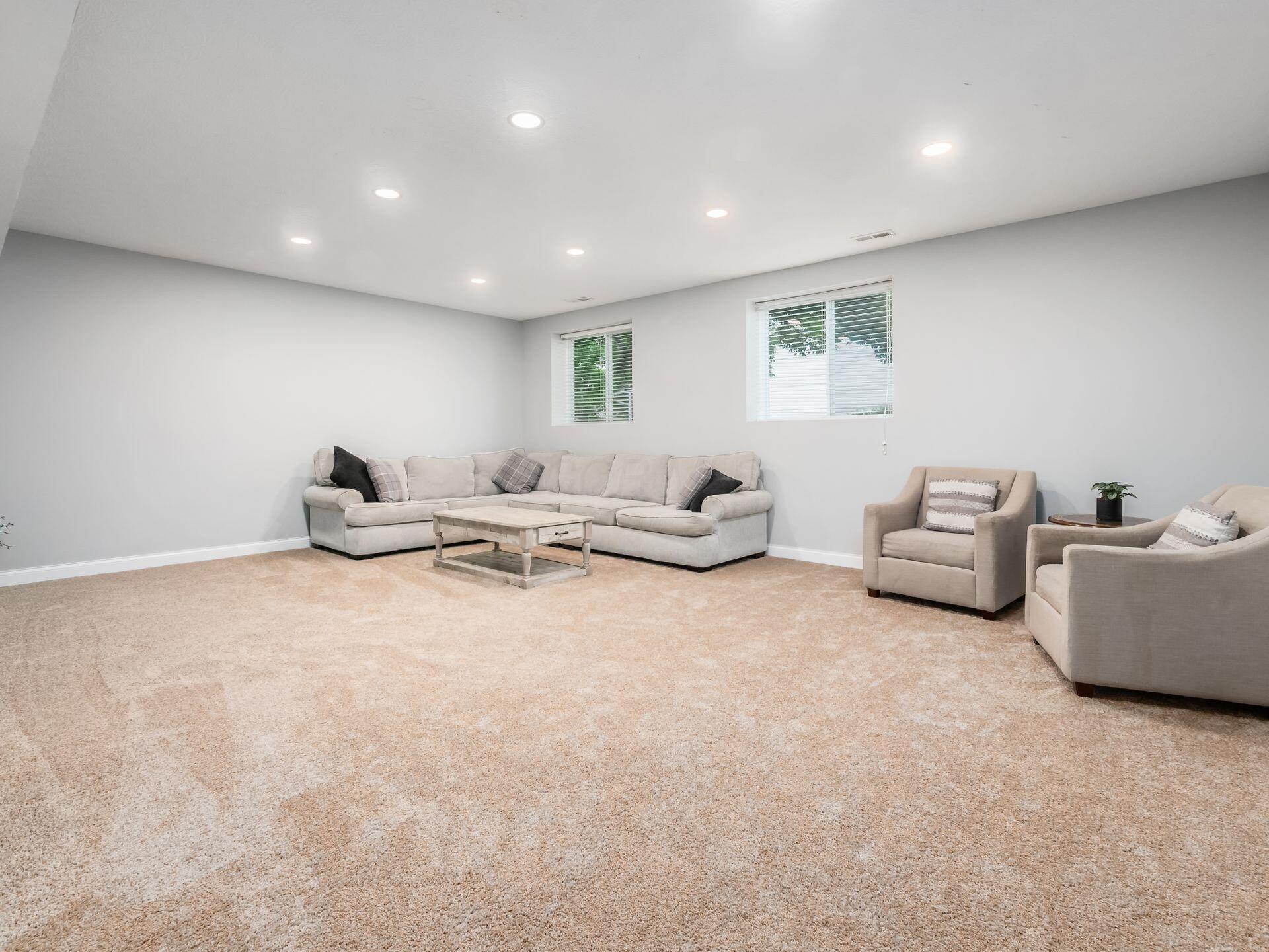 10680 Brettridge Drive, Powell, Ohio image 21
