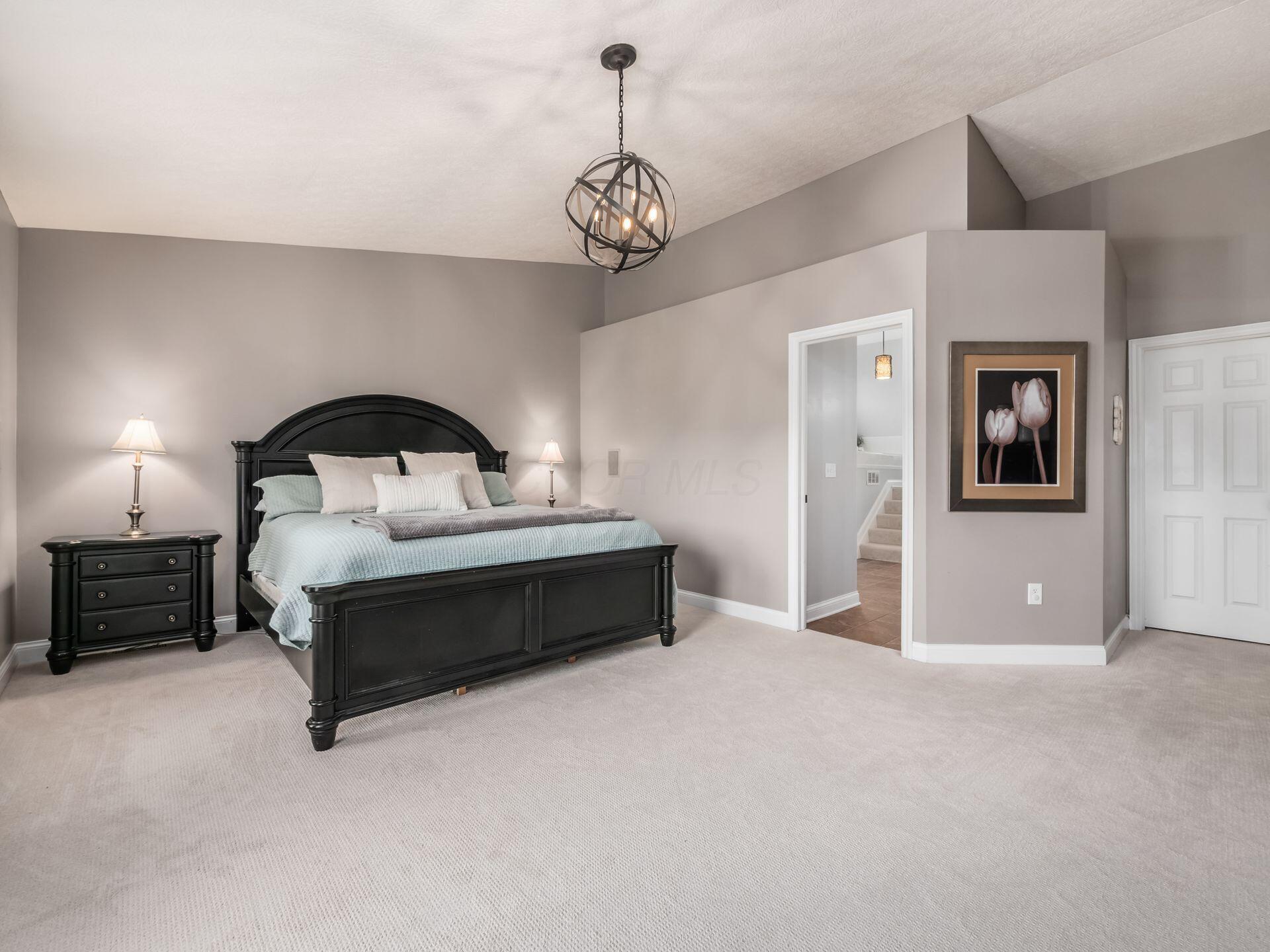 10680 Brettridge Drive, Powell, Ohio image 26