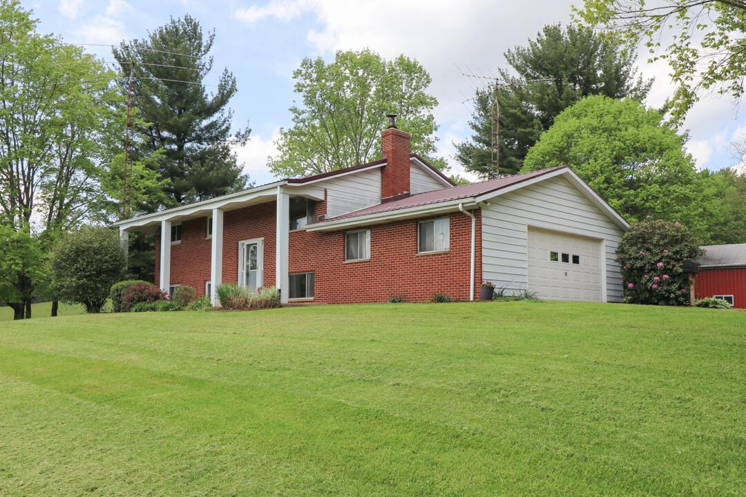 1294 Kings Corners Road, Mansfield, Ohio image 4