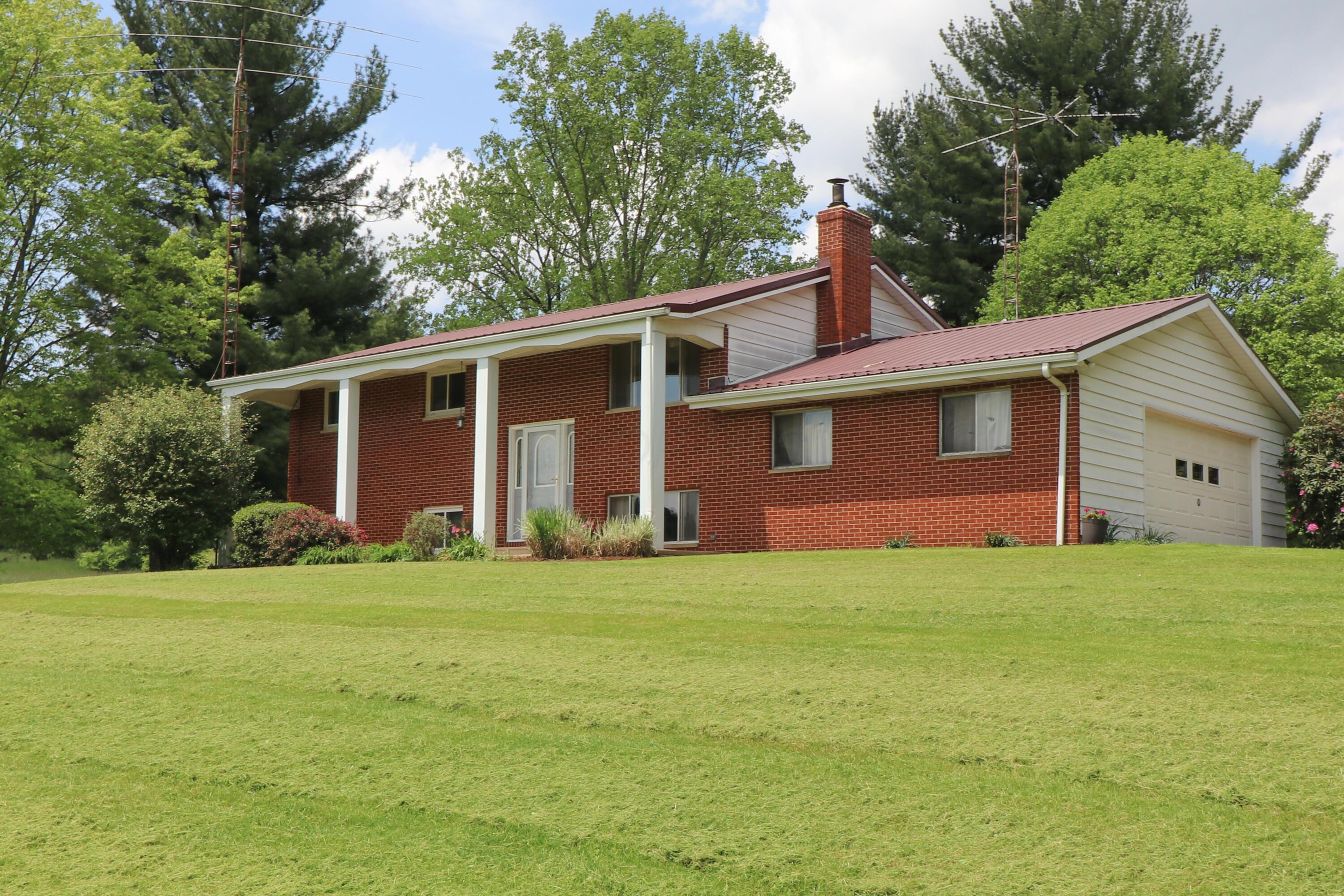 1294 Kings Corners Road, Mansfield, Ohio image 1