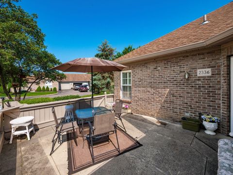 Tiny photo for 2336 Willowside Lane, Grove City, OH 43123 (MLS # 226000779)